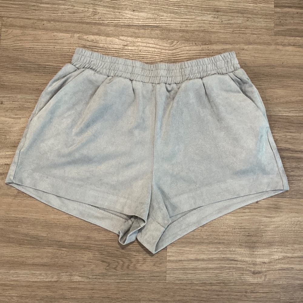Forever 21 Light Gray Suede-Like Elastic Waist Shorts